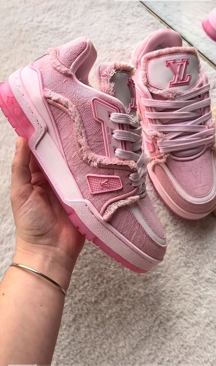 Chaussures Louis Vuitton Pink