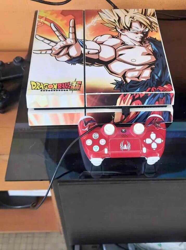 Console personnalisée Dragon Ball