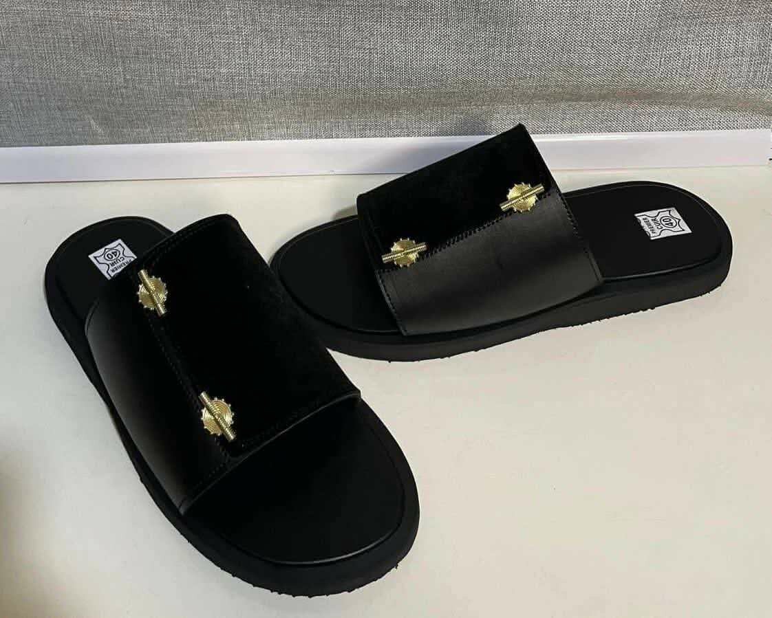 Sandales élégantes noires