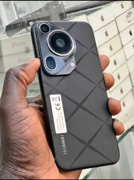 Téléphone Huawei noir