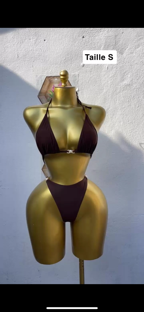 Bikini élégant femme