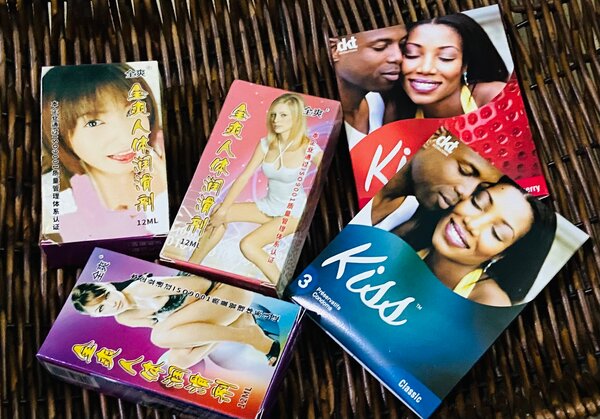 6 préservatifs + 3 lubrifiants