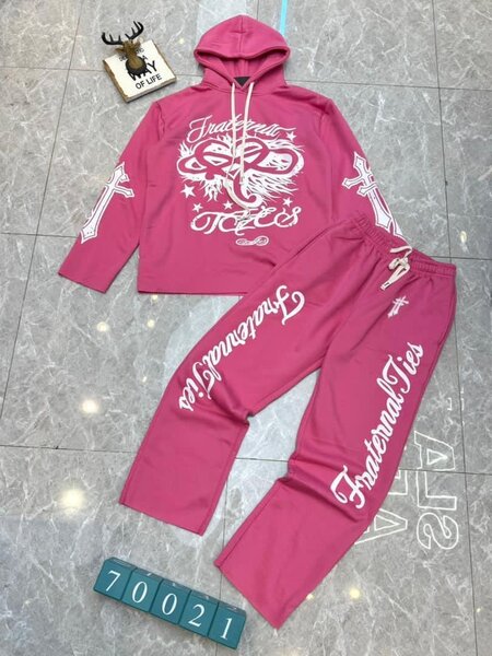 Ensemble de survêtement rose