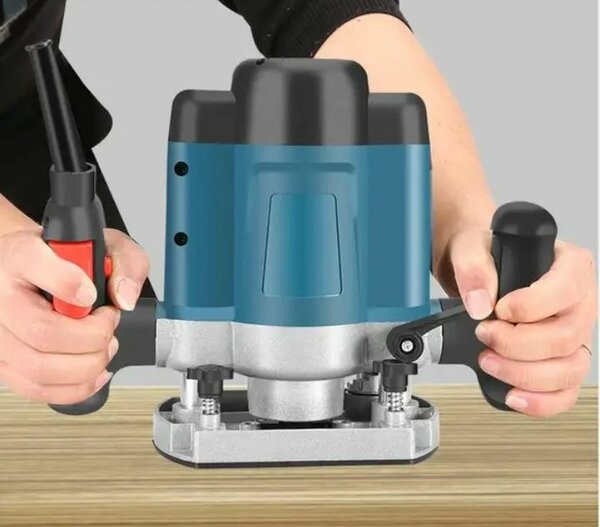 Défonceuse électrique puissante