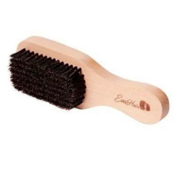 Brosse à cheveux en bois