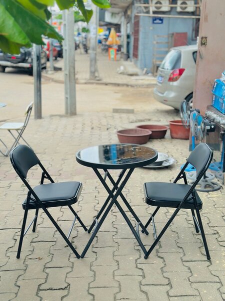 Set table et chaises pliantes