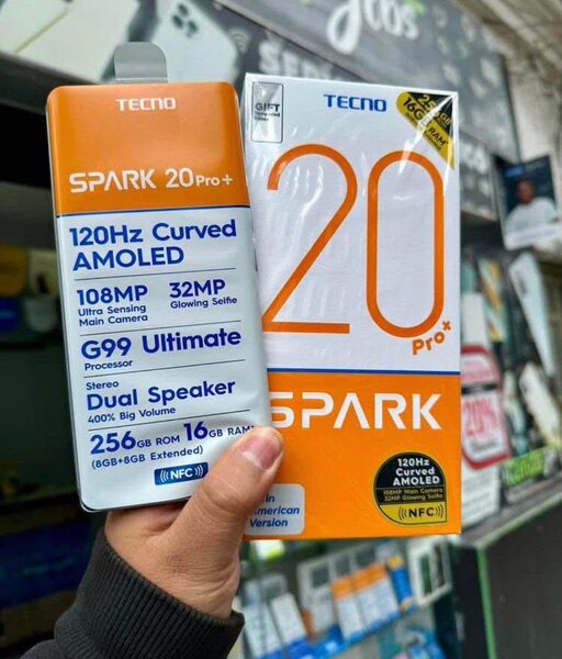 Smartphone Tecno Spark 20 Pro+