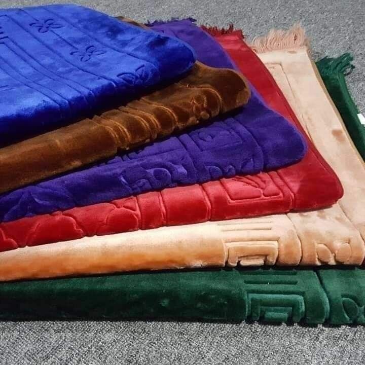 Tapis de prière luxueux