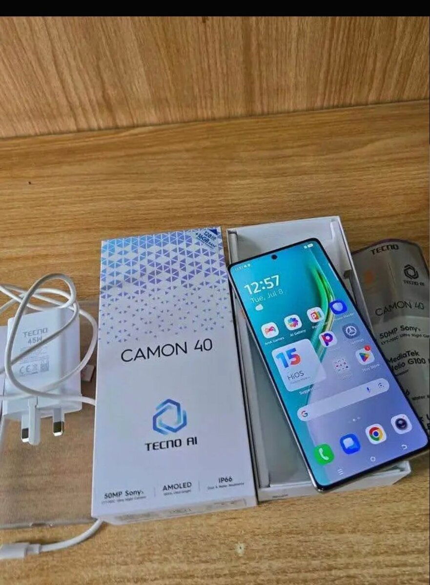 Tecno Camon 40 Smartphone