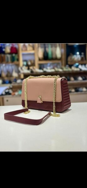 Sac à bandoulière élégant