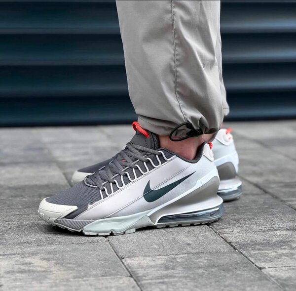 Baskets Nike sportifs homme