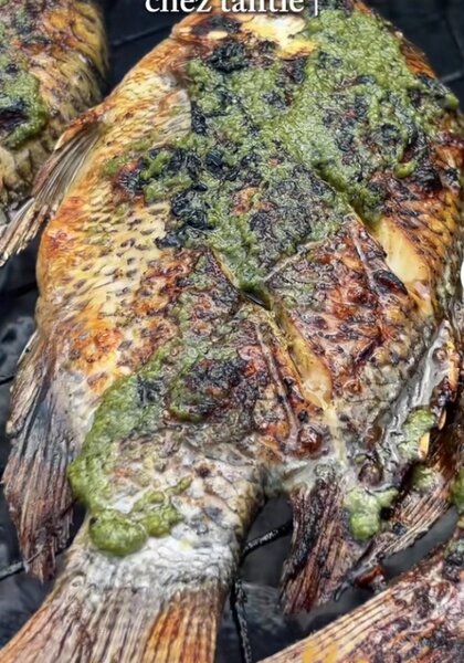 Tilapia grillé à l'herbe