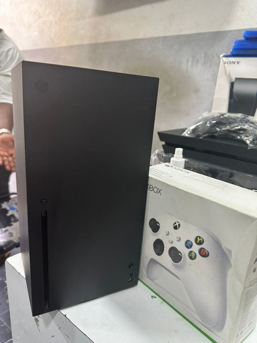 Console de Jeu PS5 Fortnite