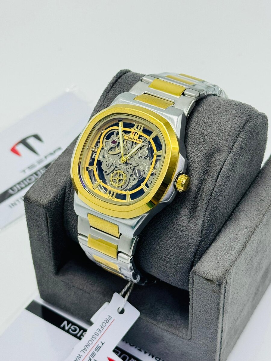 Montre Squelette Élégante