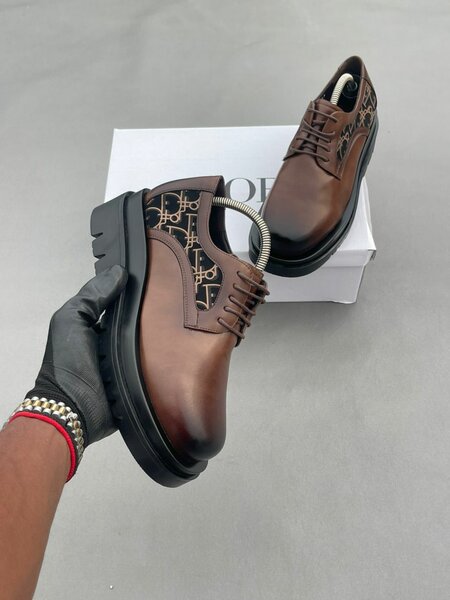 Chaussures en cuir homme Dior