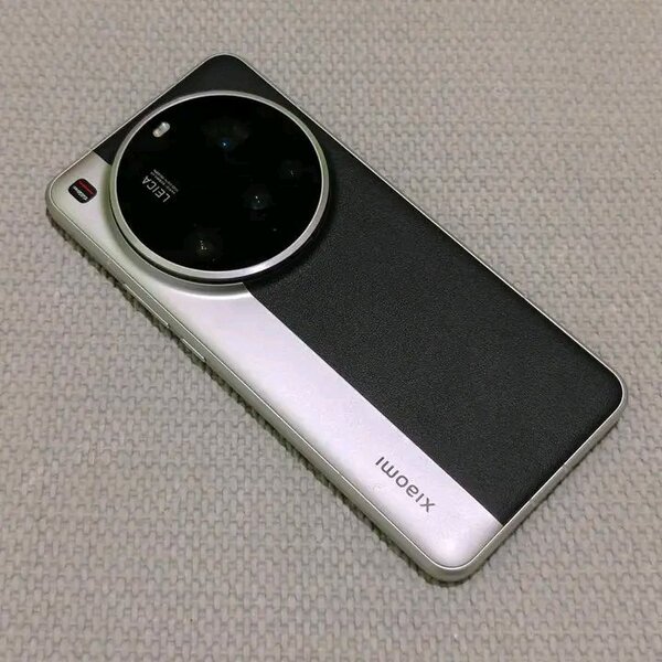 Xiaomi 15 Ultra Smartphone