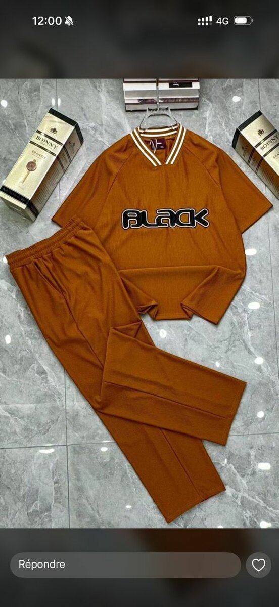 Ensemble sport décontracté