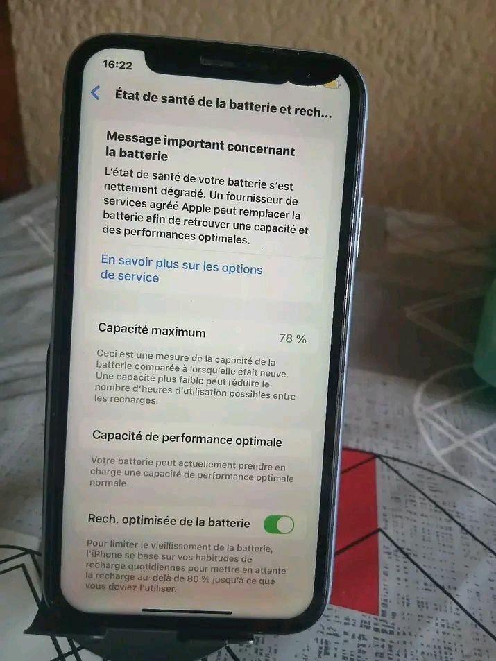 iPhone XR bleu 128Go