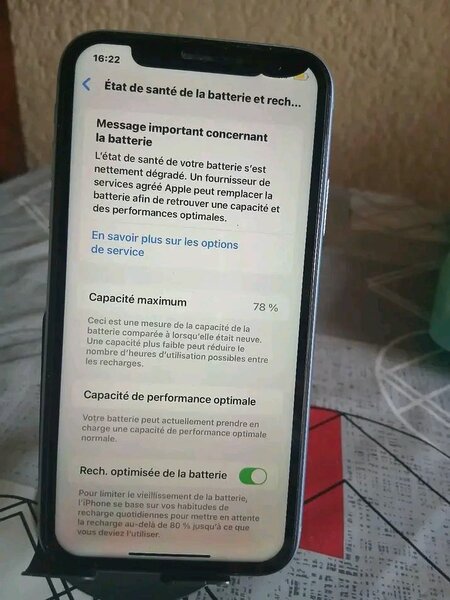 iPhone XR bleu 128Go
