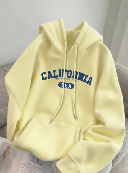 Sweat à capuche imprimé pour femme