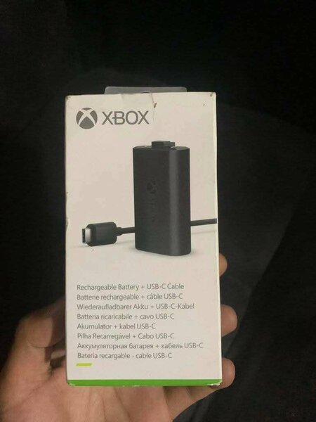 Batterie rechargeable Xbox avec câble USB-C