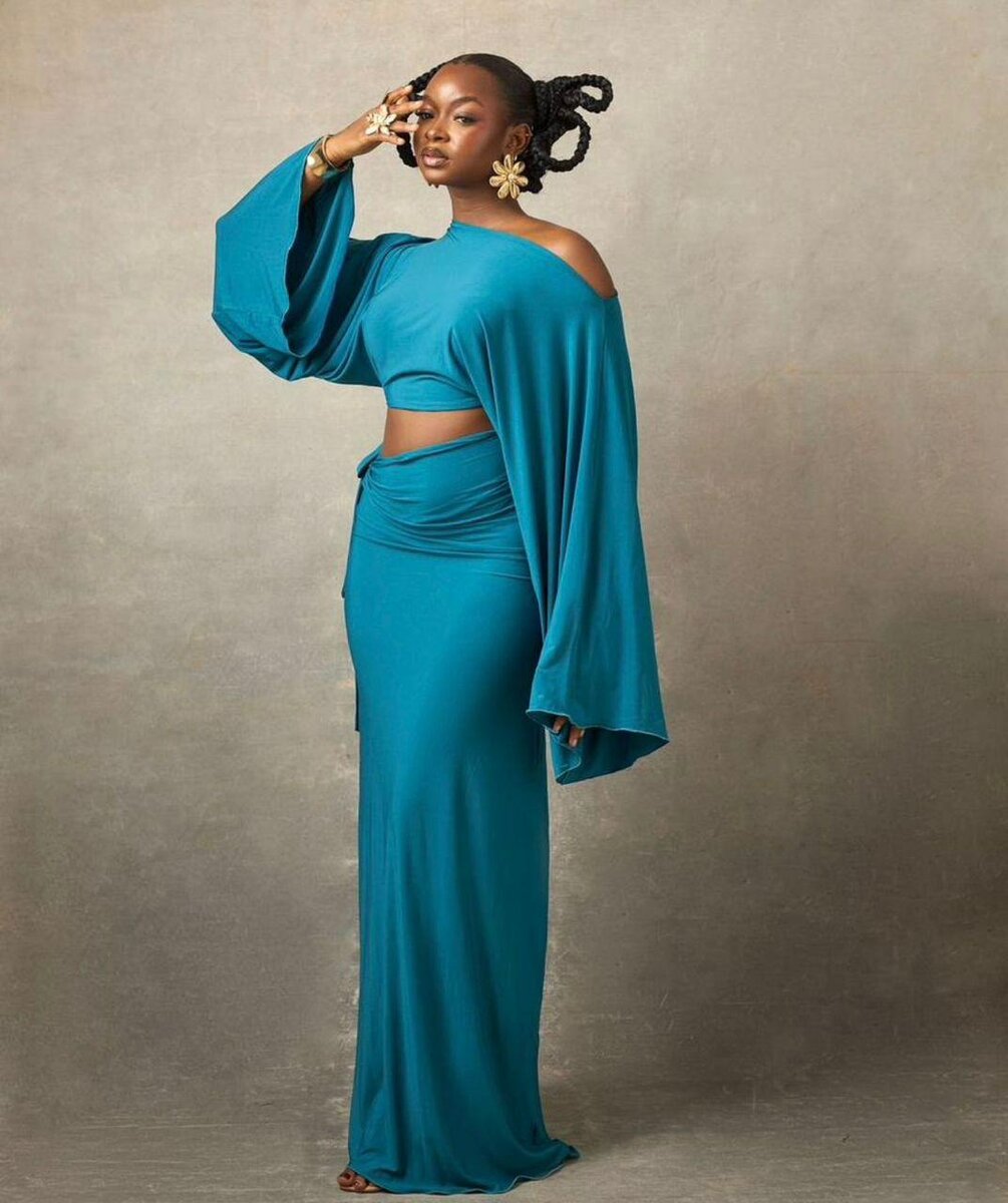 Ensemble robe élégante femme