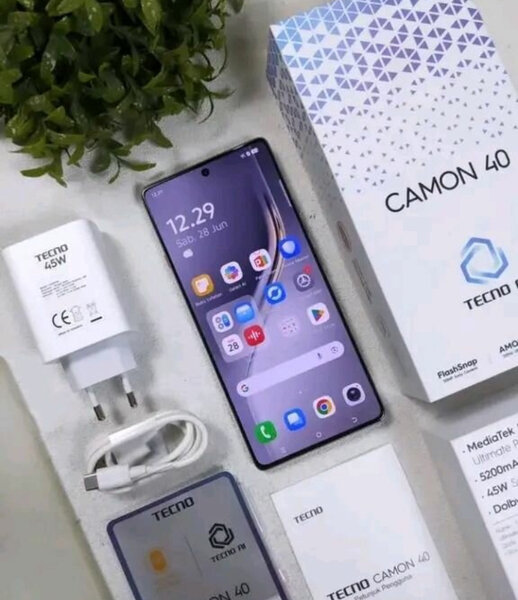 Tecno Camon 40 Smartphone