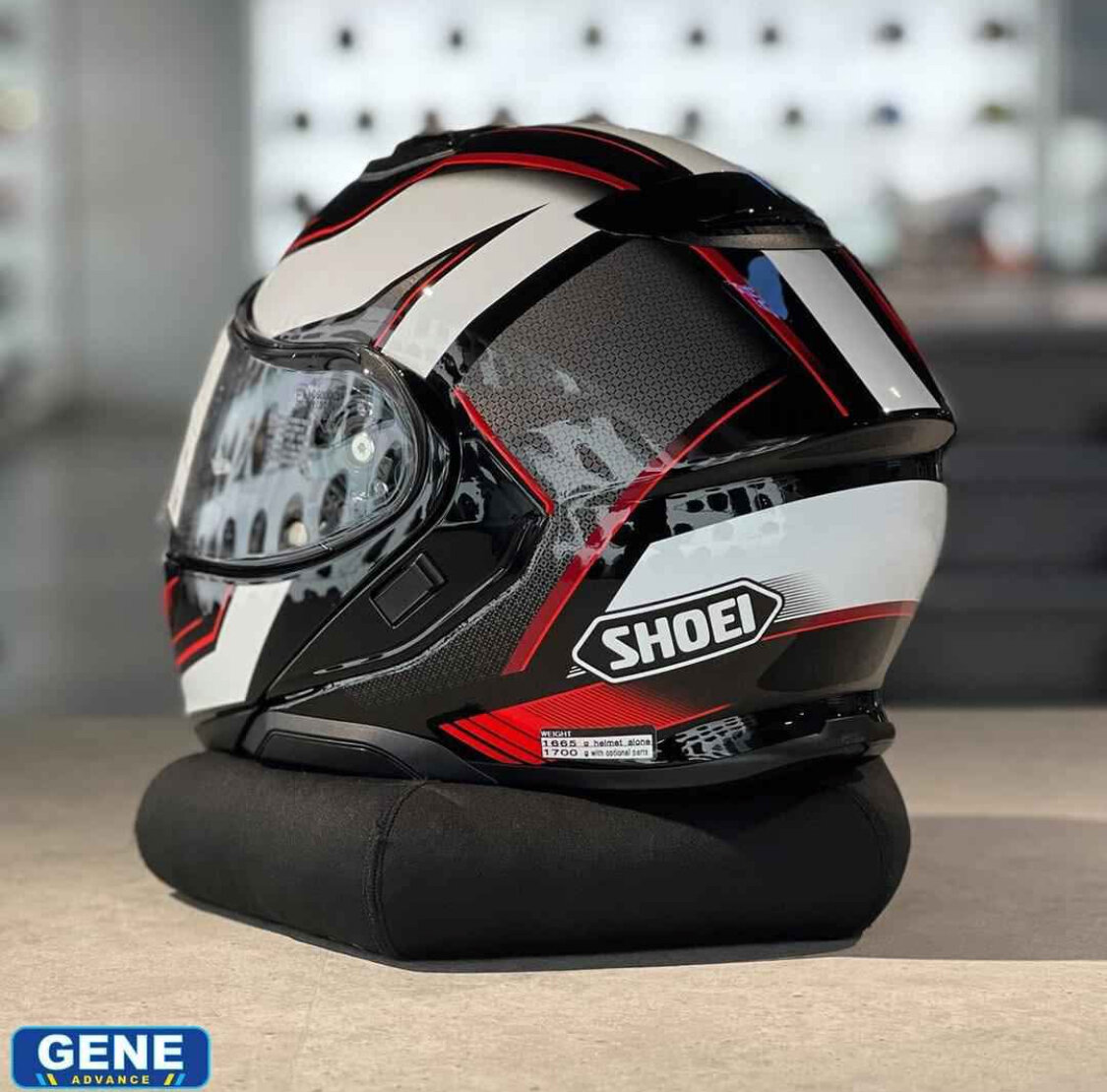 Casque de moto Shoei