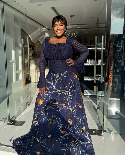 Robe longue florale élégante