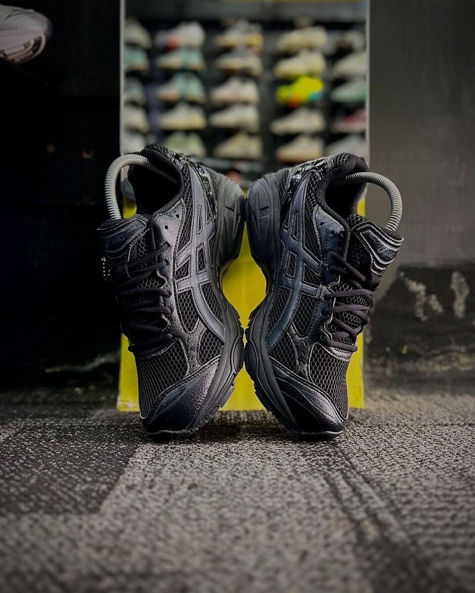 Chaussures de sport Asics noir