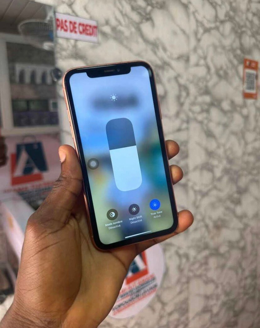 iPhone XR 64GB Rouge