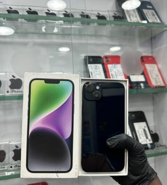 iPhone 14 - Noir - 128 Go