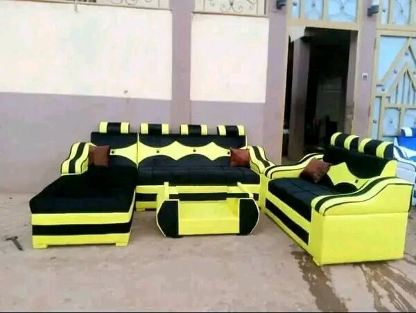 Canapé lit 3 places en cuir