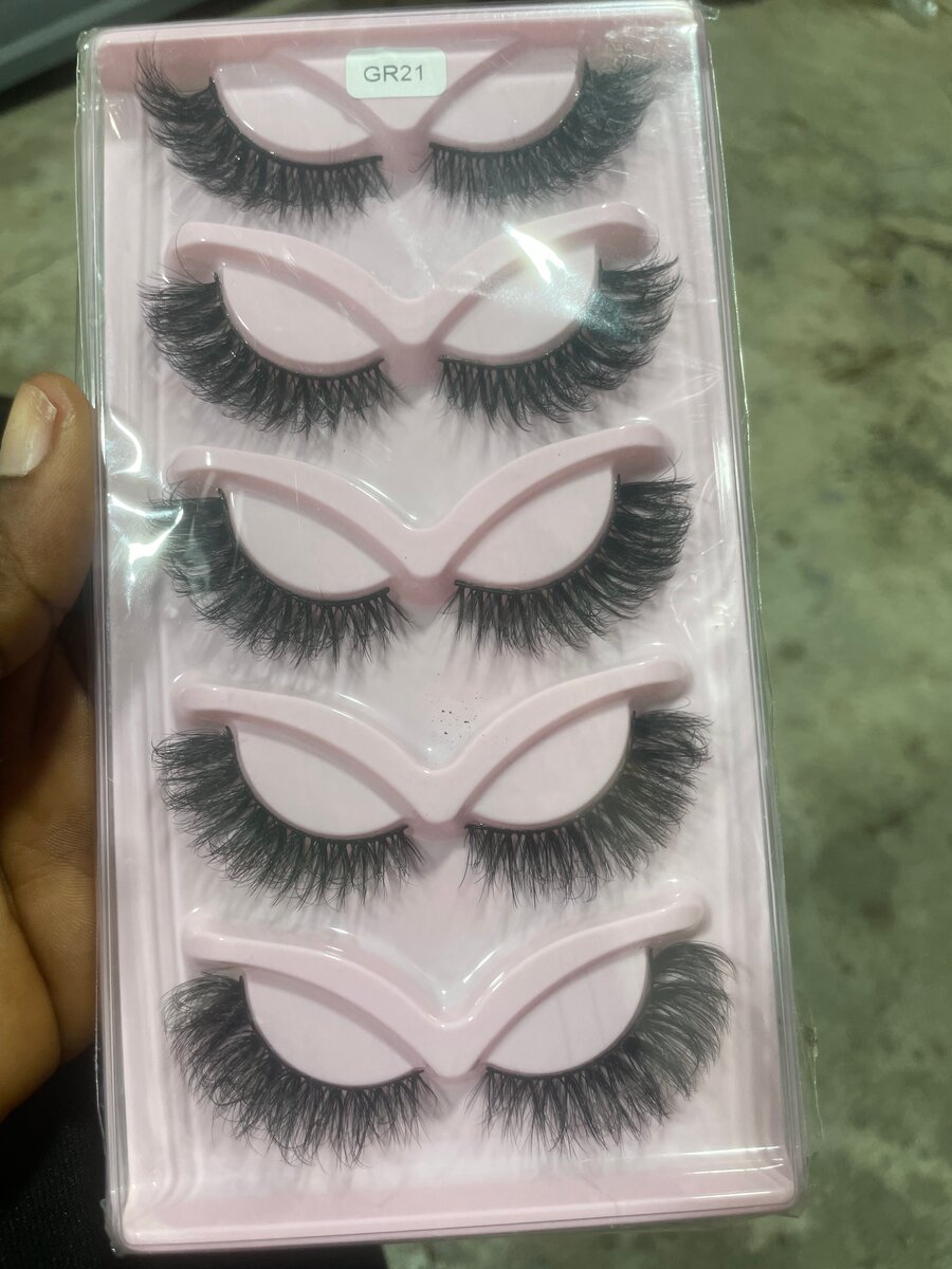 Cils Faux Dramatiques Volume Long