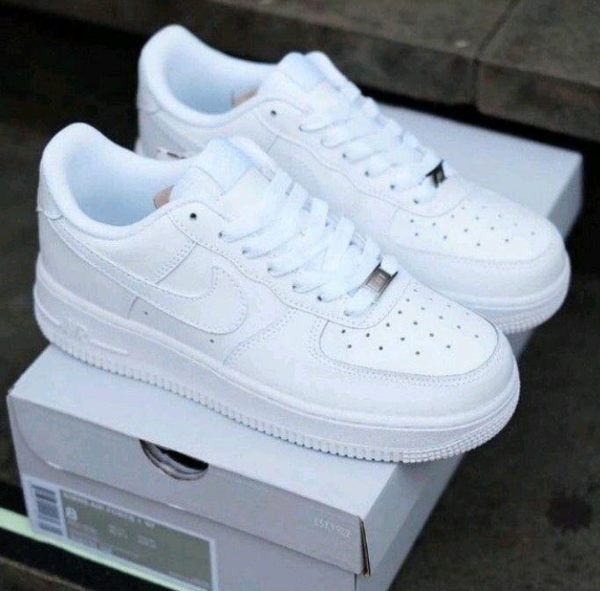 Baskets blanches en cuir
