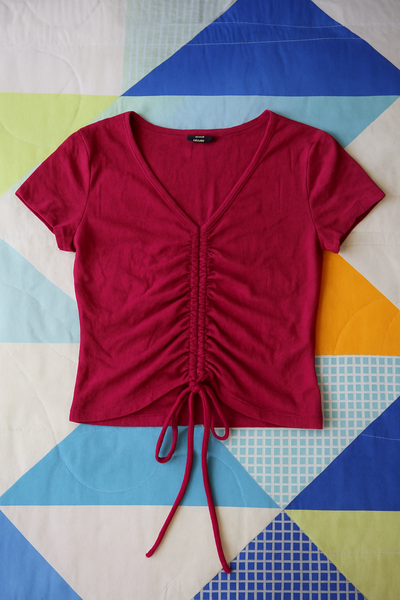 T-shirt froncé rouge