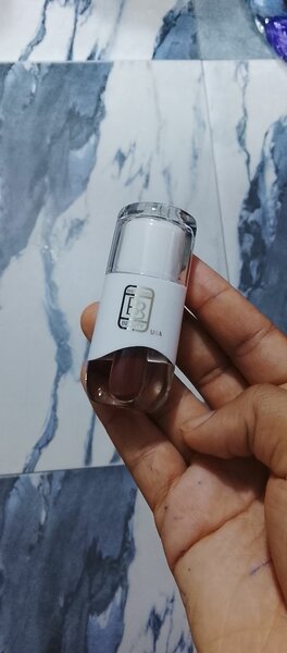 Lip stain teinté longue tenue