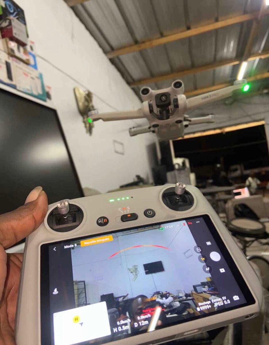 Drone DJI avec télécommande