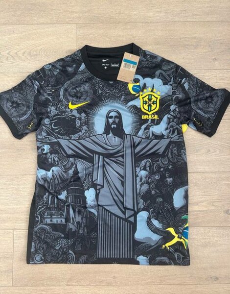 Maillots de football authentiques