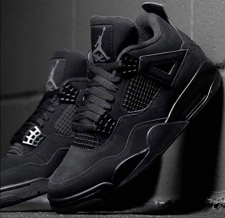 Jordan rétro 4 full black