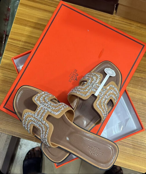 Sandales en cuir élégantes