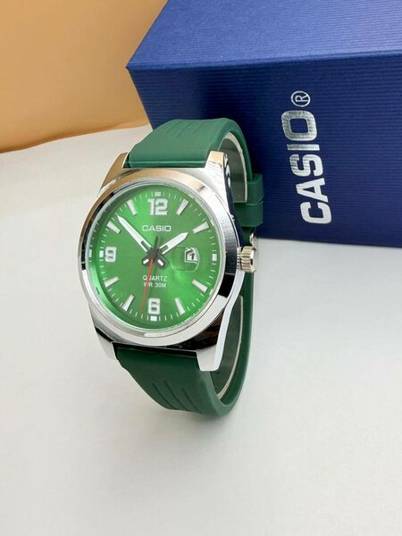 Montre Quartz Casio Étanche