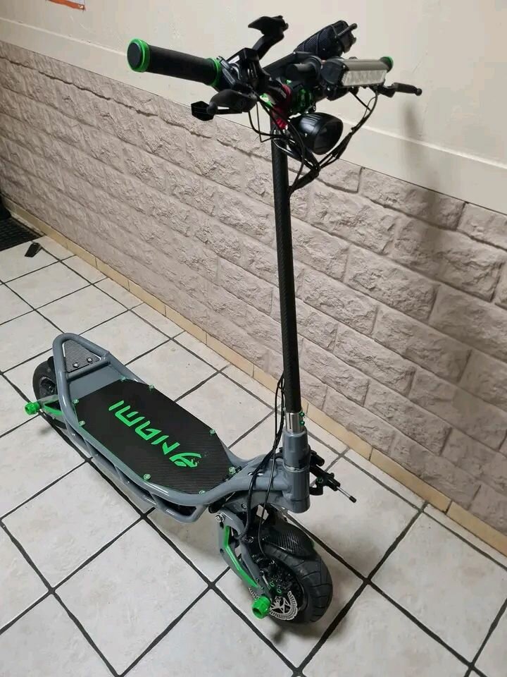 Trottinette électrique puissante