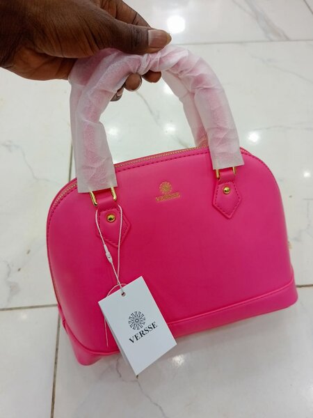 Sac à main élégant Versee