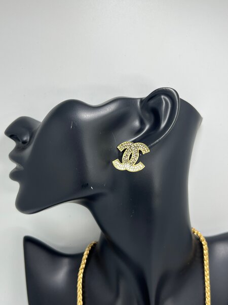 Boucles d'oreilles élégantes