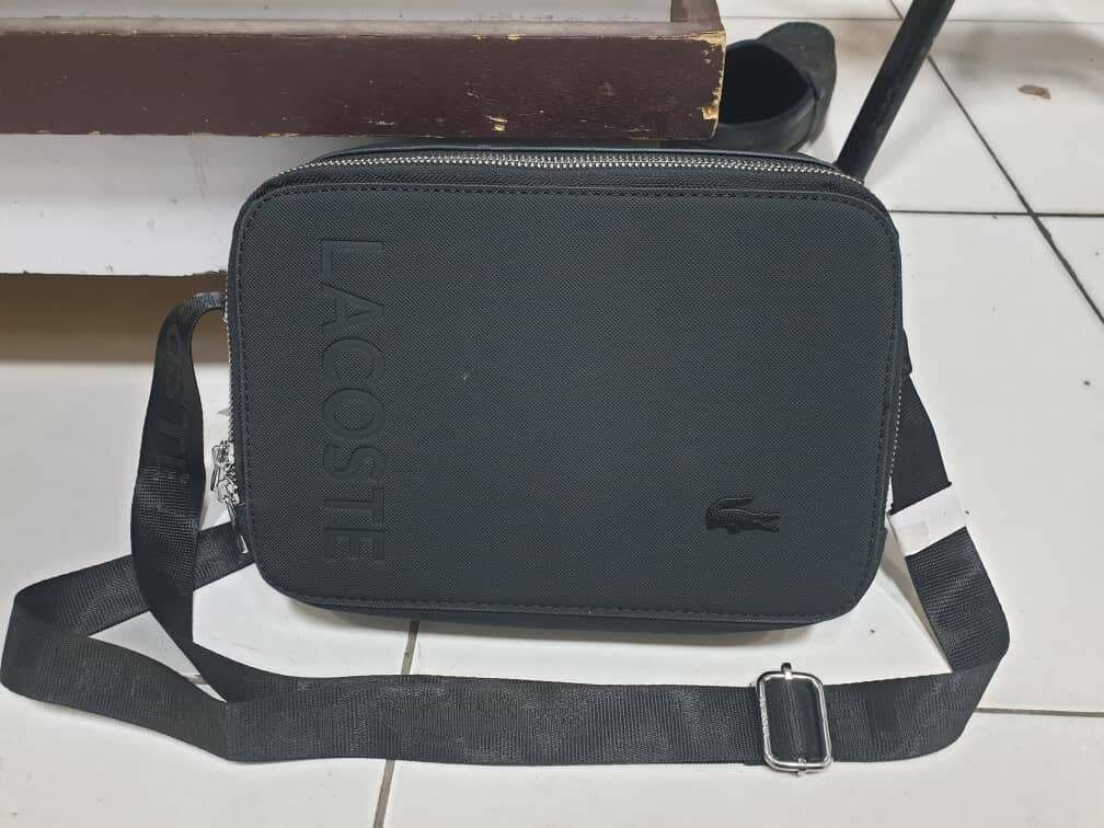 Sacoche bandoulière Lacoste