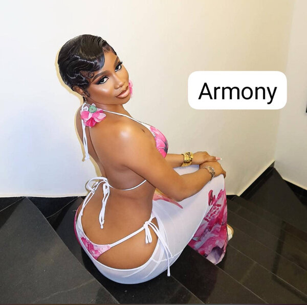 Maillot de bain fleuri femme