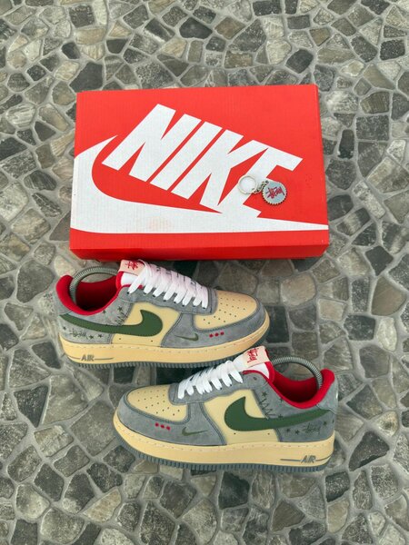 Nike Air Force 1 Sneaker