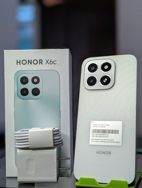 Smartphone HONOR X6c performant