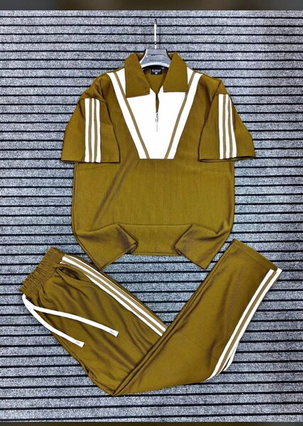 Ensemble survêtement sportswear